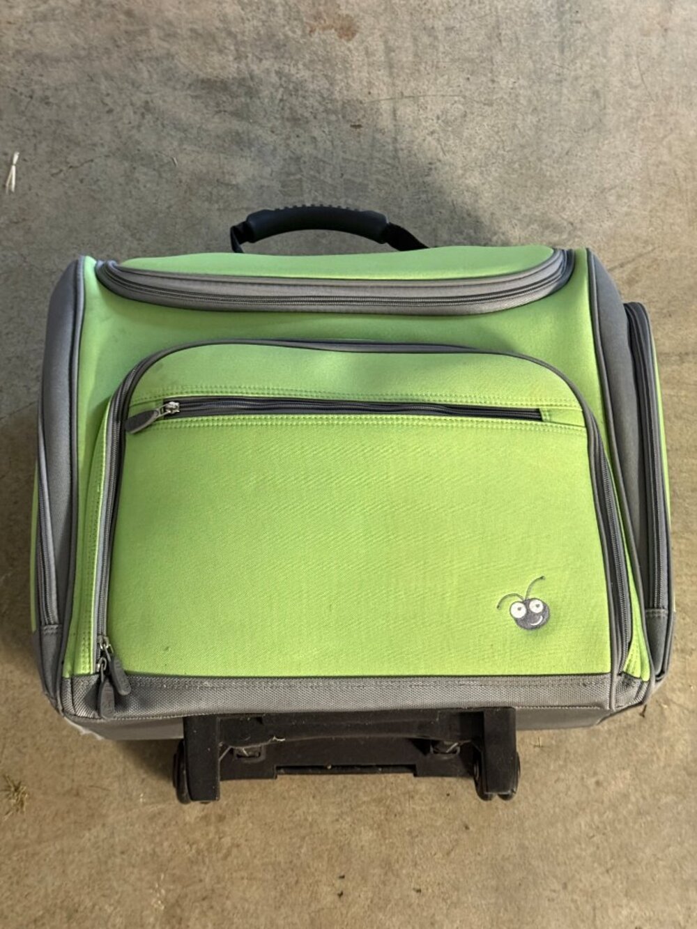 Cricut Rolling Travel Case with Side Pockets - Comes with Cricut Accessories